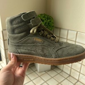 Puma High Tops Women’s 7